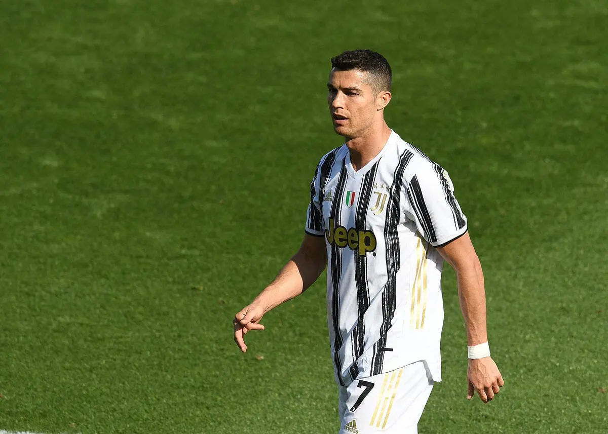 ita pas de c1 a turin direction mu ou le psg pour cr7 aaa 312615