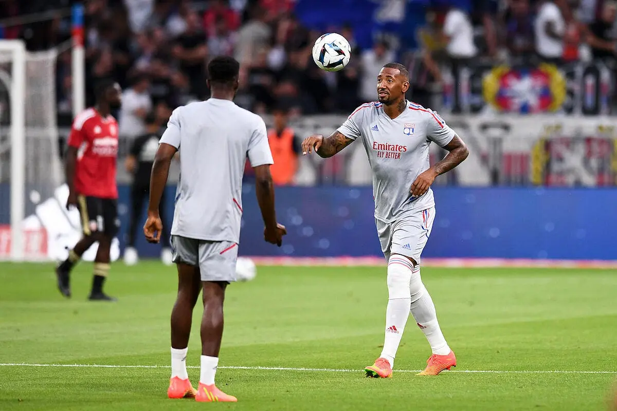 jerome boateng bluffe l ol et peter bosz icon pl5 5504 348705