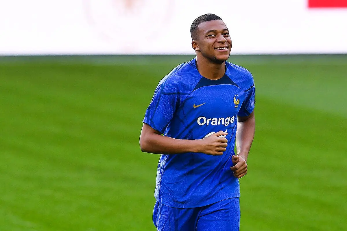 jo 2024 viser l or avec mbappe le grand objectif de la fff icon 425360548 365883
