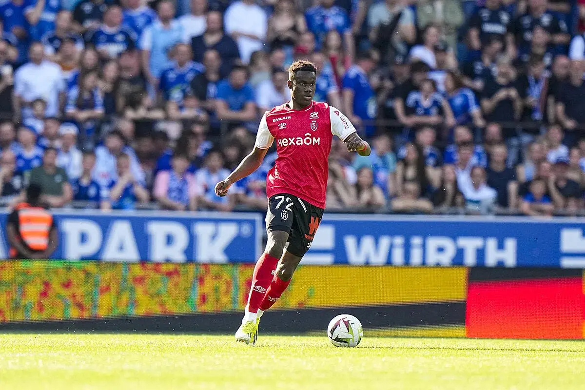 Koné suspendu 4 matchs après le choc avec Angel Gomes