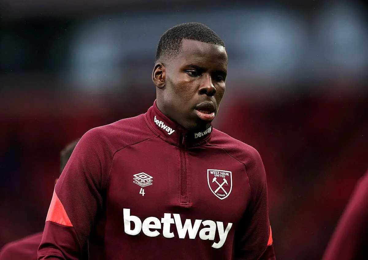 kurt zouma maltraite son chat la video revoltante icon 023669 0023 334275
