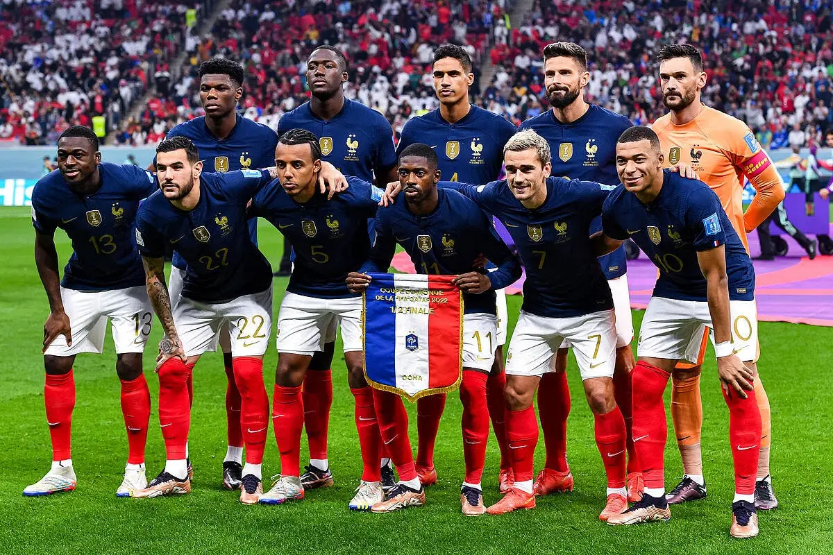 l immigration sur representee chez les bleus la triste attaque icon bap 141222 93 160 354687
