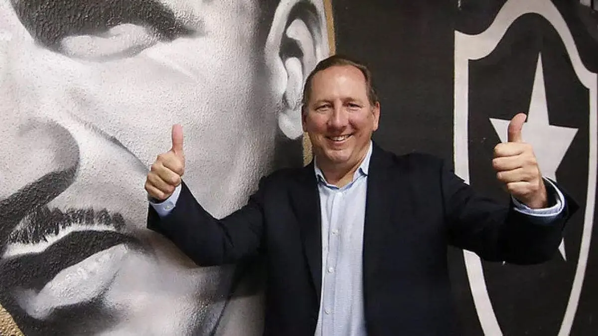 l ol est vendu a john textor l homme qui vaut 3 milliards textor1 343847