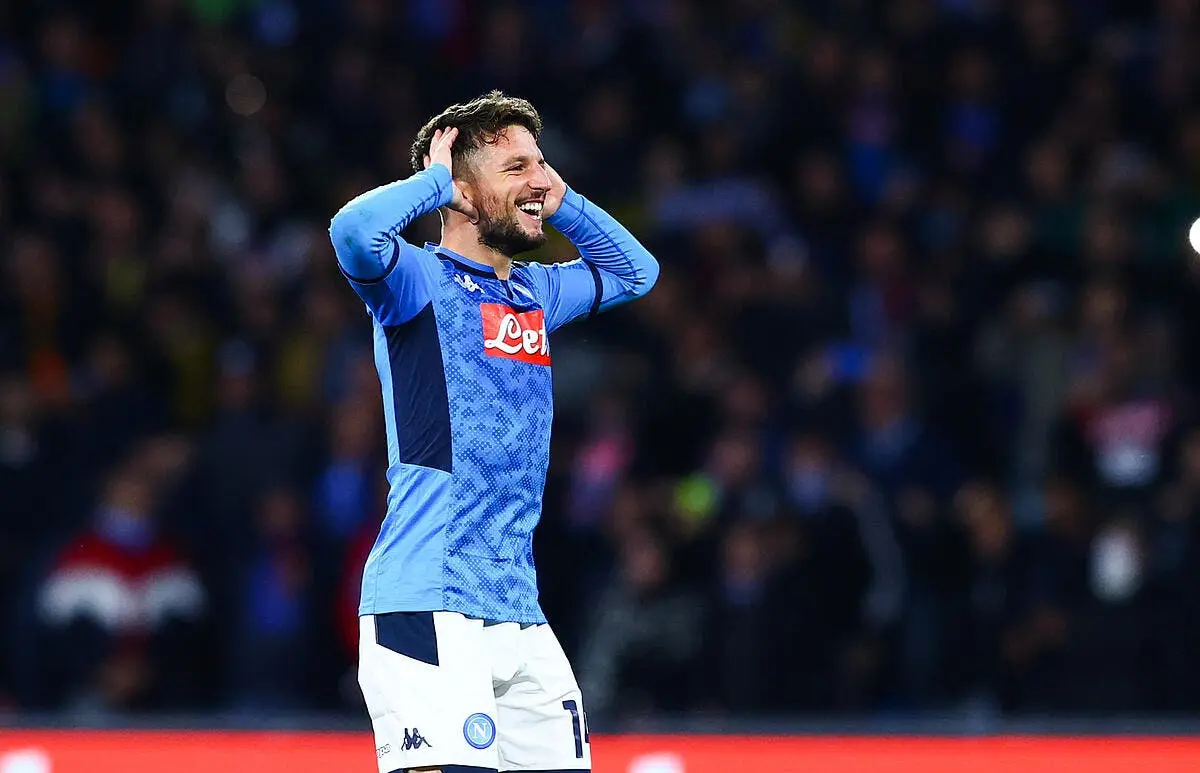 l om pique une colere a cause de mertens mertens 1 345135