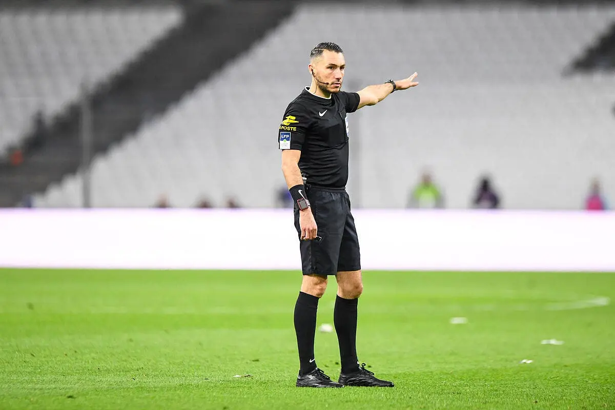 L1 : Jérémie Pignard prend un carton rouge après OM-Nice