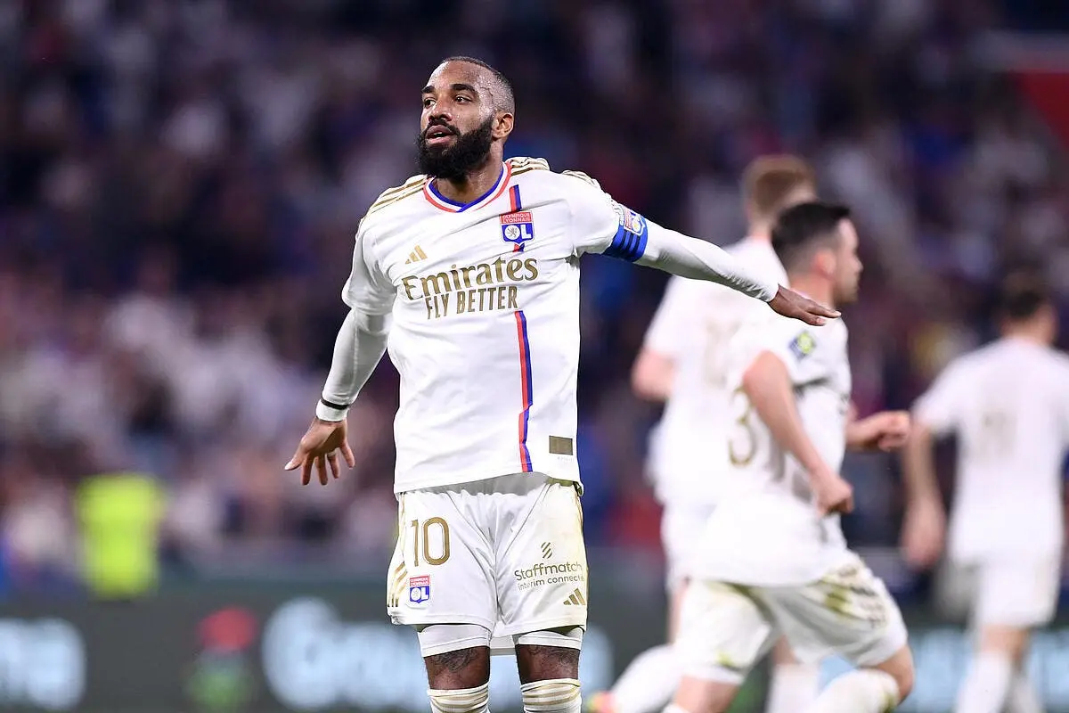 L1 : L'OL s'offre un match complètement fou, Brest au tapis !