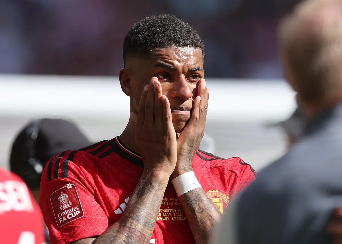 Le plus grand fiasco de l’histoire de l’Angleterre, le PSG est sur le coup