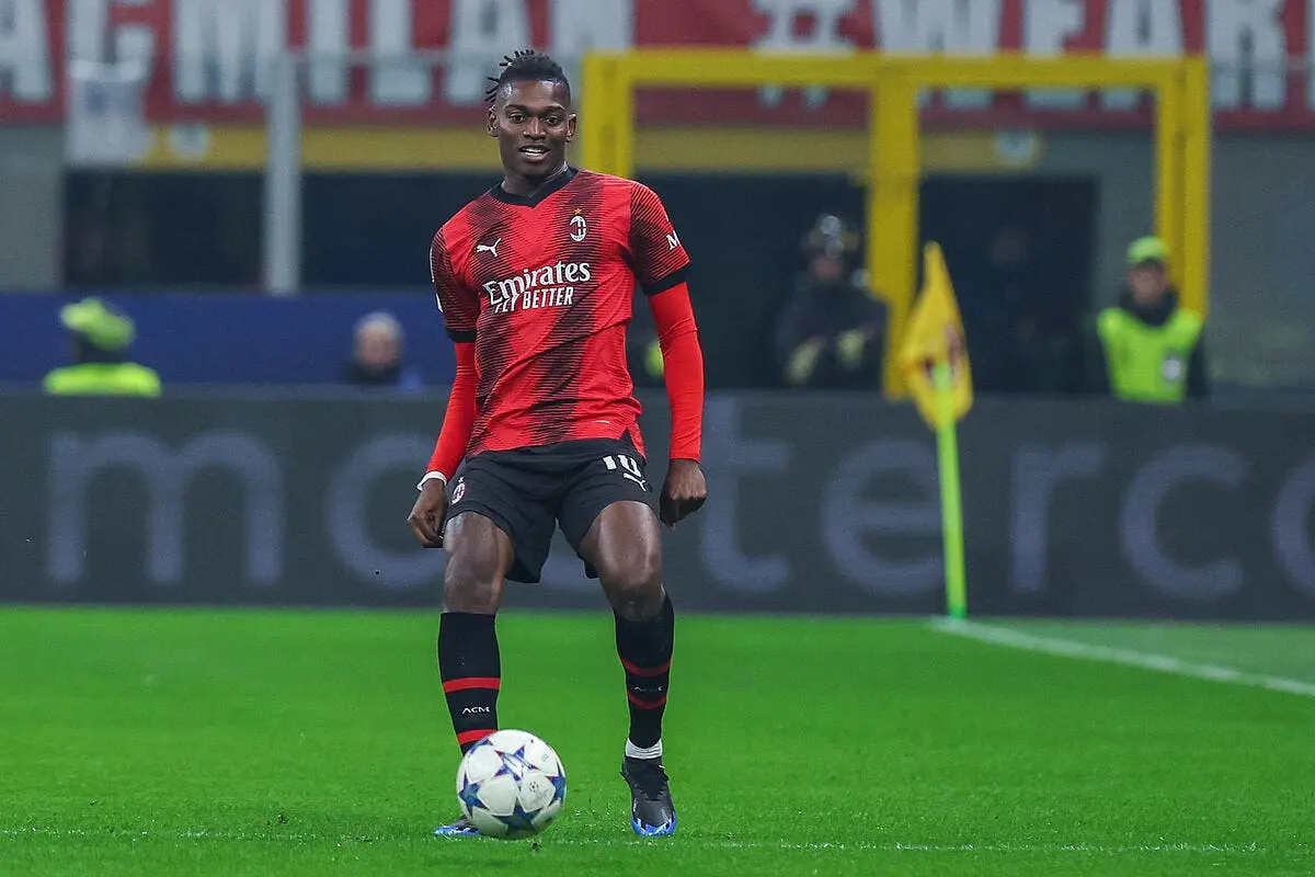 le psg a deja promis le numero de mbappe a une recrue rafael leao 5 372598