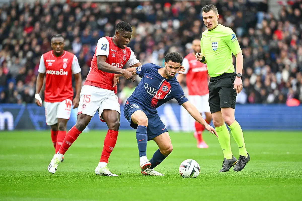 Le PSG accroché par Reims, un leader au petit trot