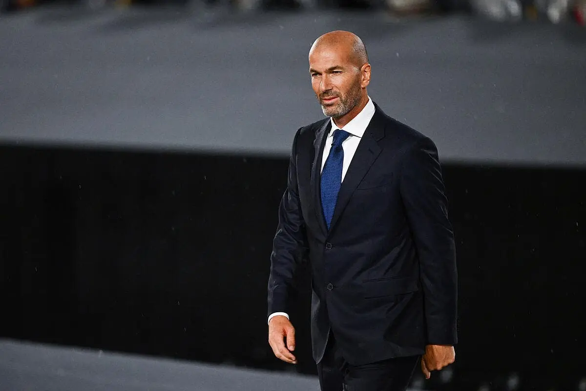 le real et mbappe n y arrivent pas zidane refuse d aider zidane 48 383647