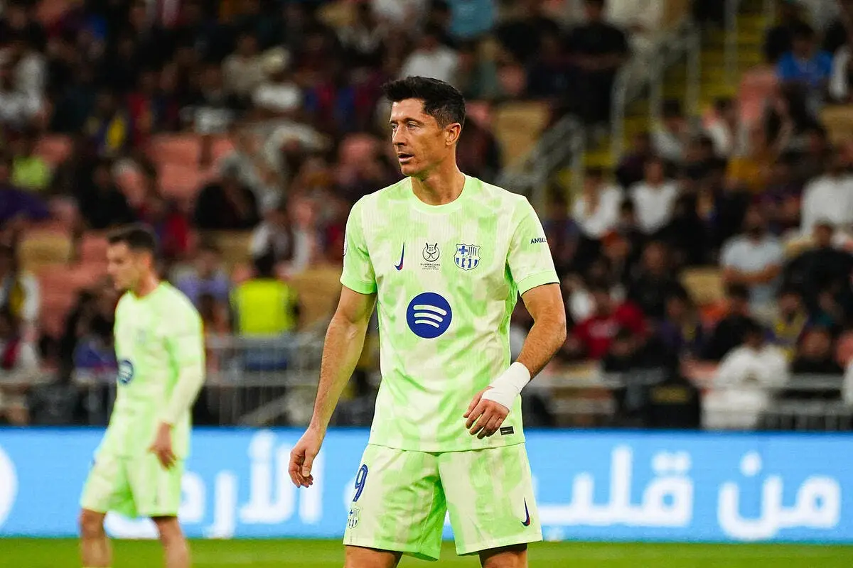 lewandowski boulet du barca yamal et pedri perdent patience lewandowski 18 387236
