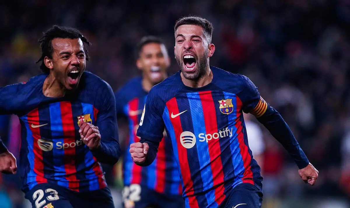 liga le barca ecrase seville et fait le trou sur le real icon ecommercefotos ecommerce2 131282940 356689