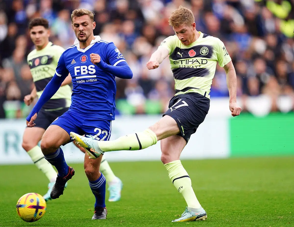 man city prend la tete de la premier league merci de bruyne icon 69506237 352929