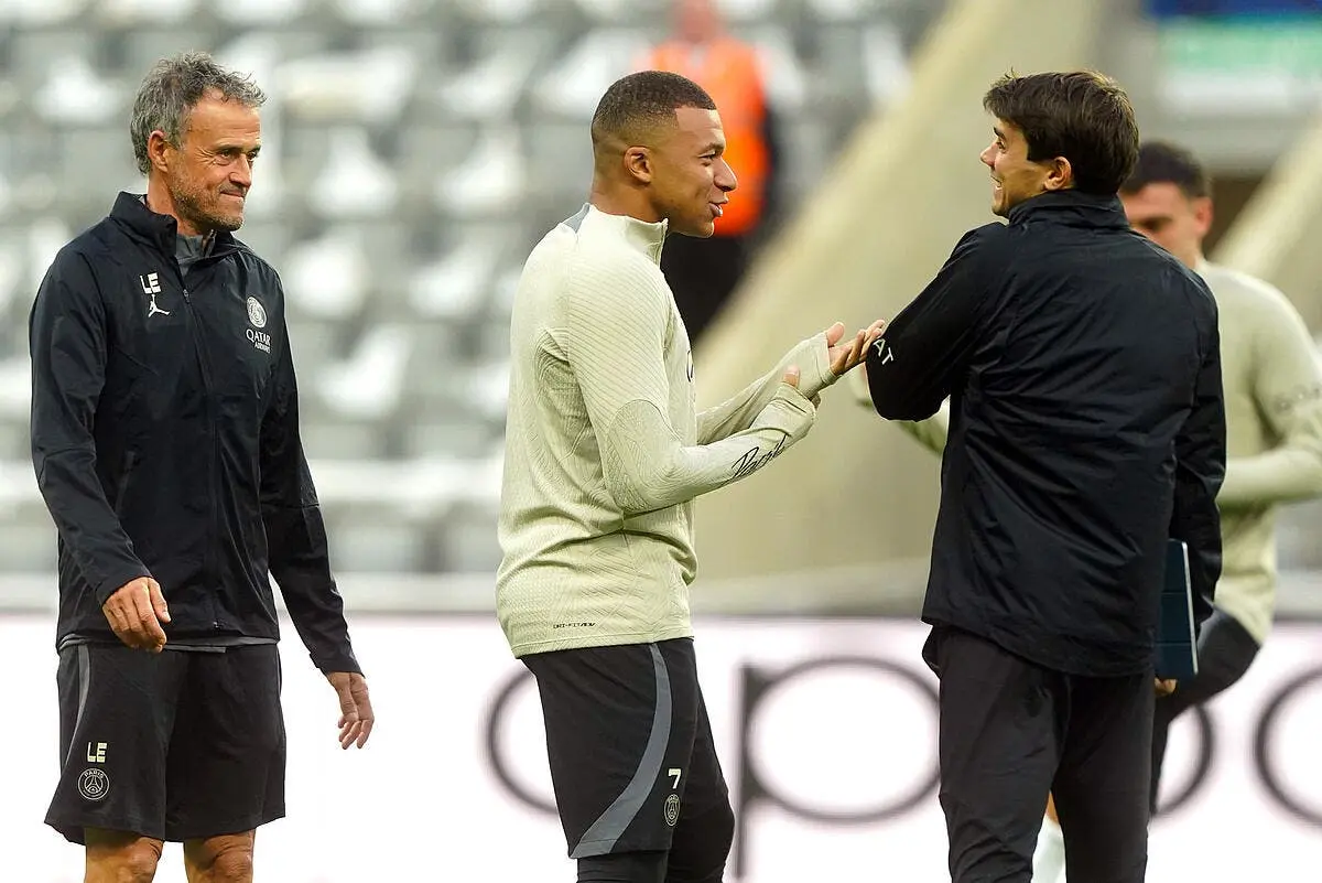 mbappe intouchable en c1 luis enrique fait le premier pas mbappe 166 372672