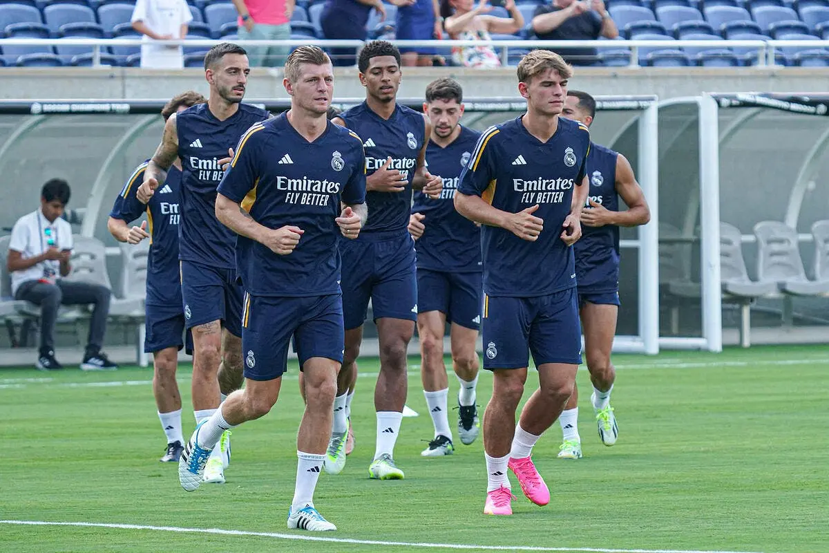 mbappe qui reste au psg ce madrilene en reve icon sipausa 47606998 363829