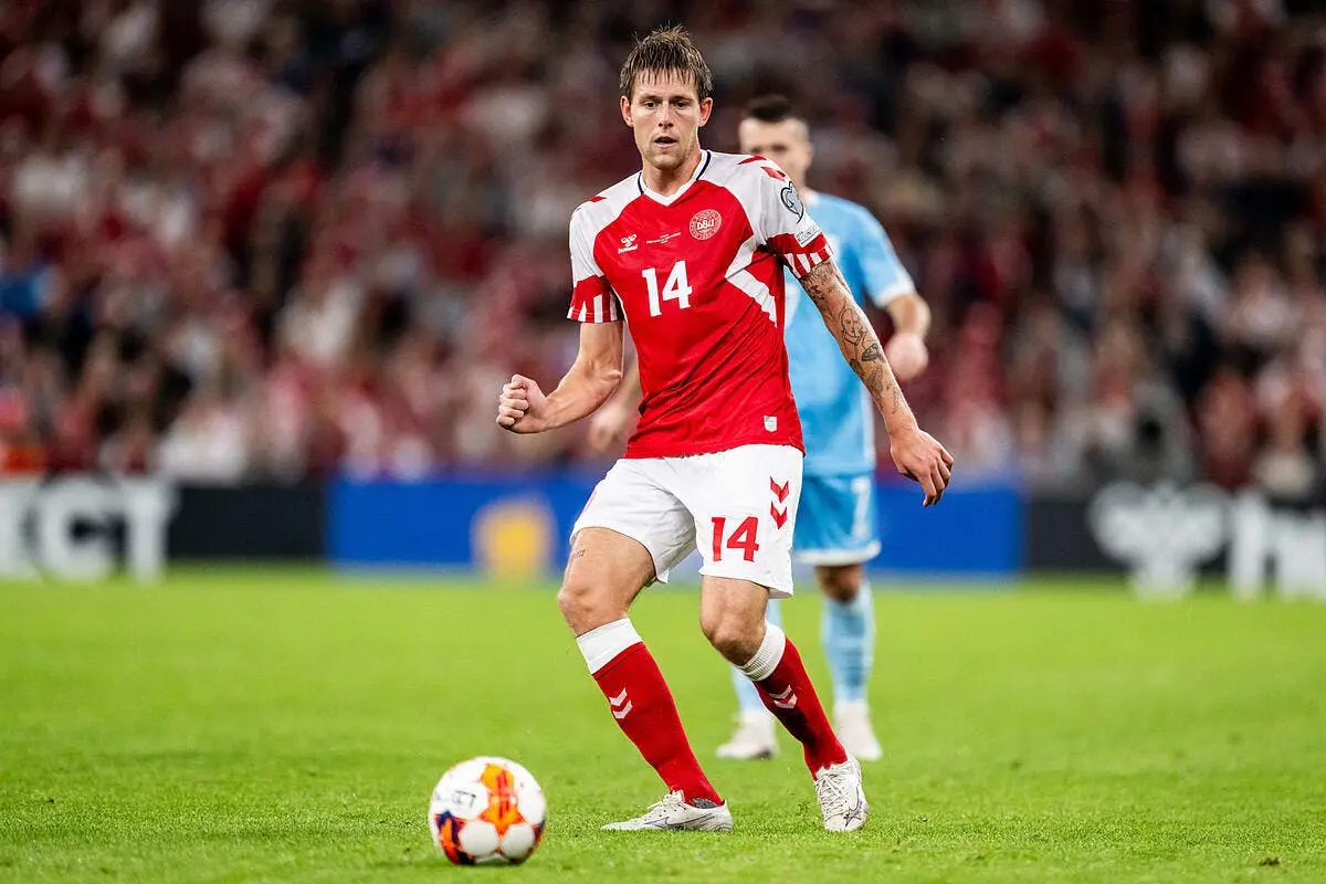 mercato l om va tenter un gros coup au danemark vallys 367412