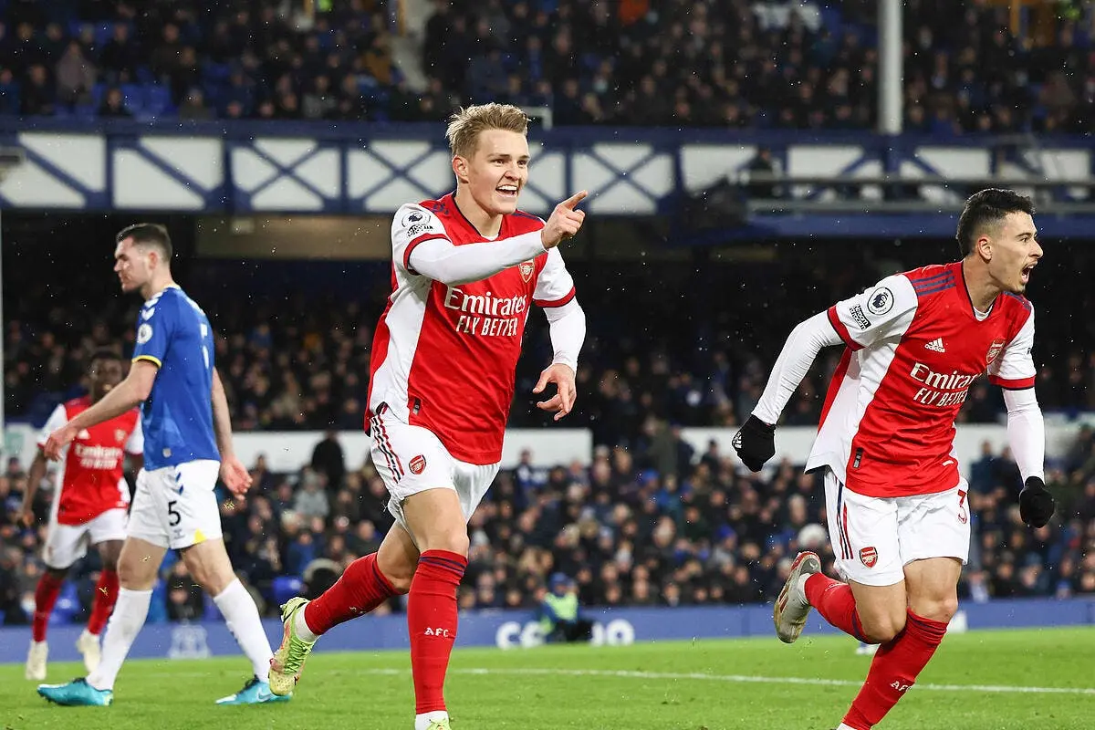 odegaard balogun et martinelli au psg l angleterre devient folle icon 011143 0060 362573