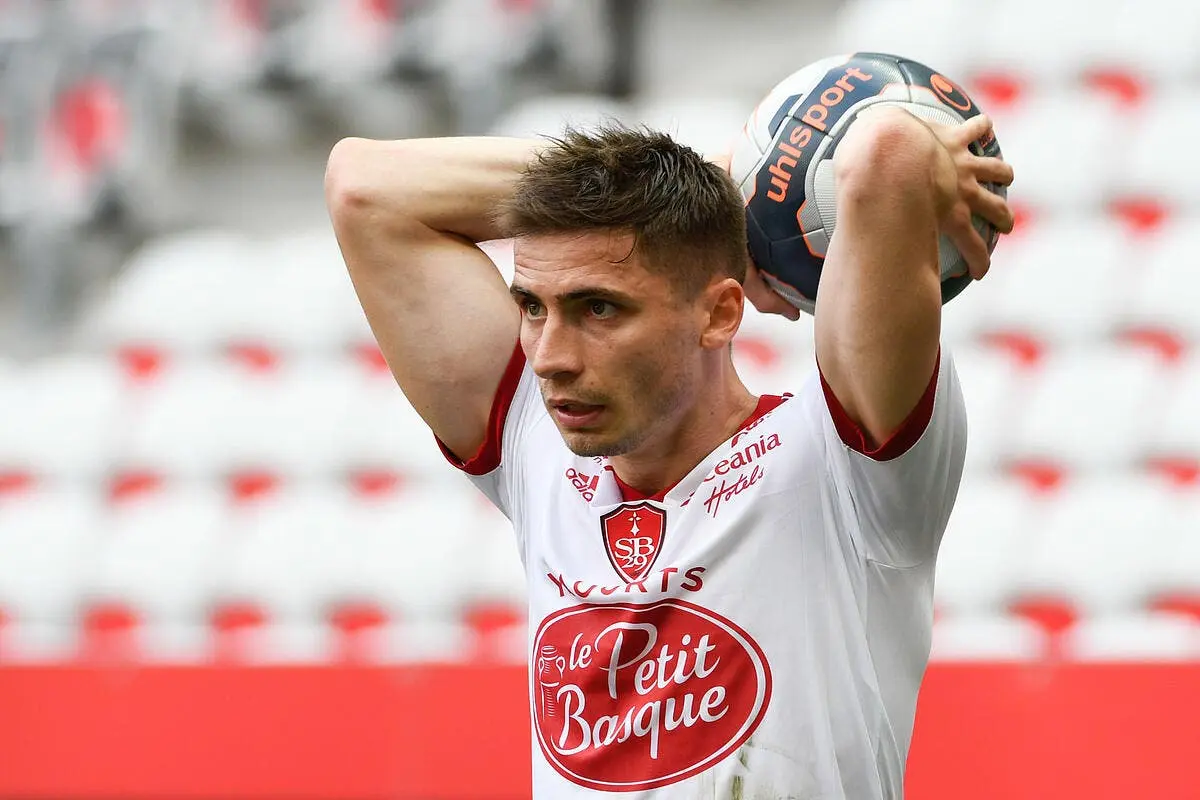 officiel romain perraud signe a southampton icon dsc3855 318133