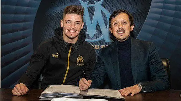 officiel vitinha signe a l om c est un record vitinha 356483