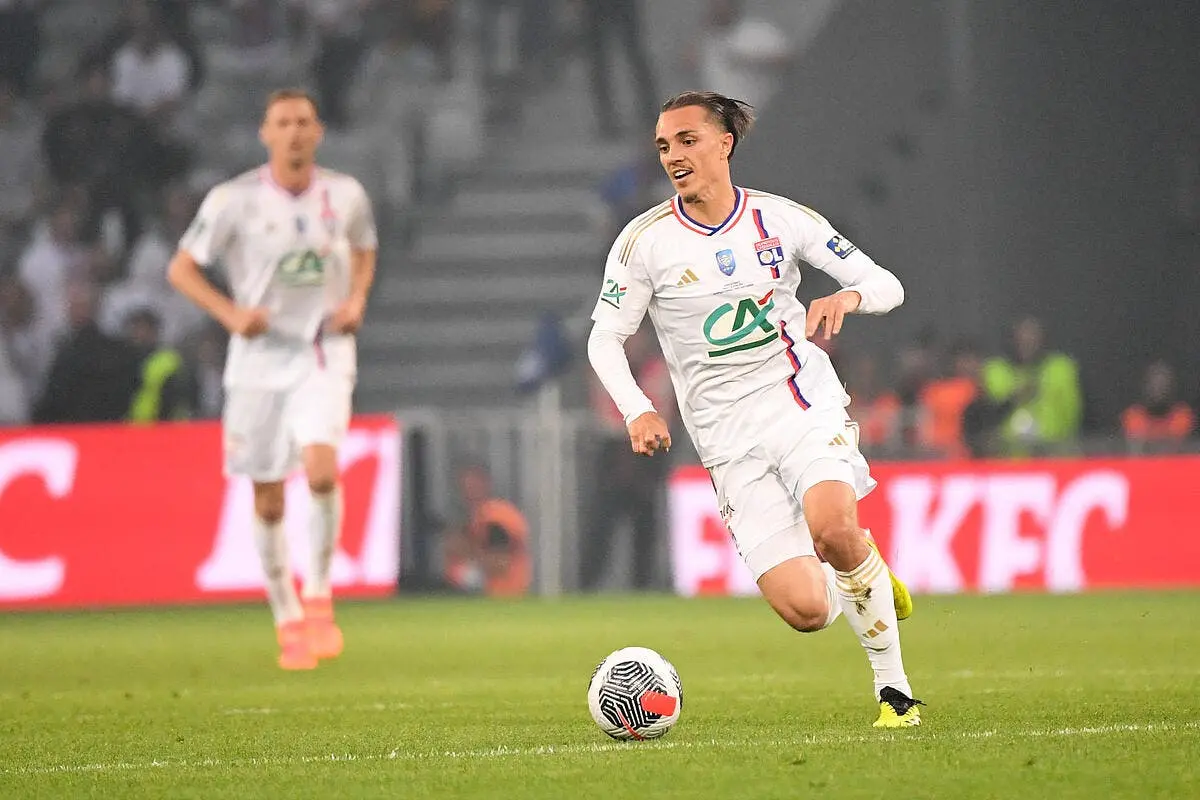 ol caqueret a leverkusen la surprise du mercato caqueret 11 376606