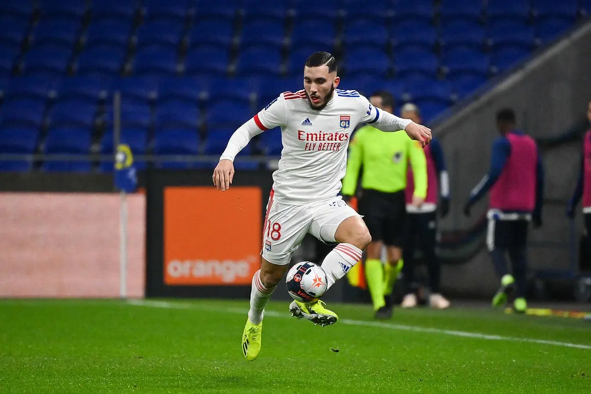 ol cherki la star mondiale un lyonnais reste bouche bee cherki 2 309657