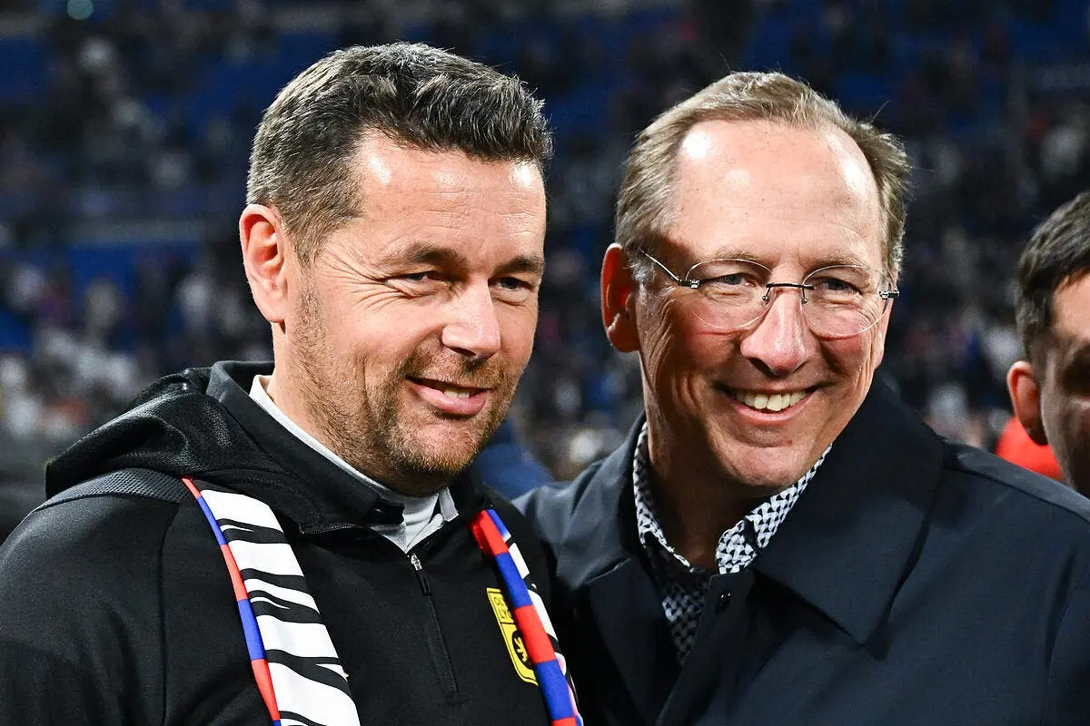 OL : John Textor est dingue, Pierre Sage confirme
