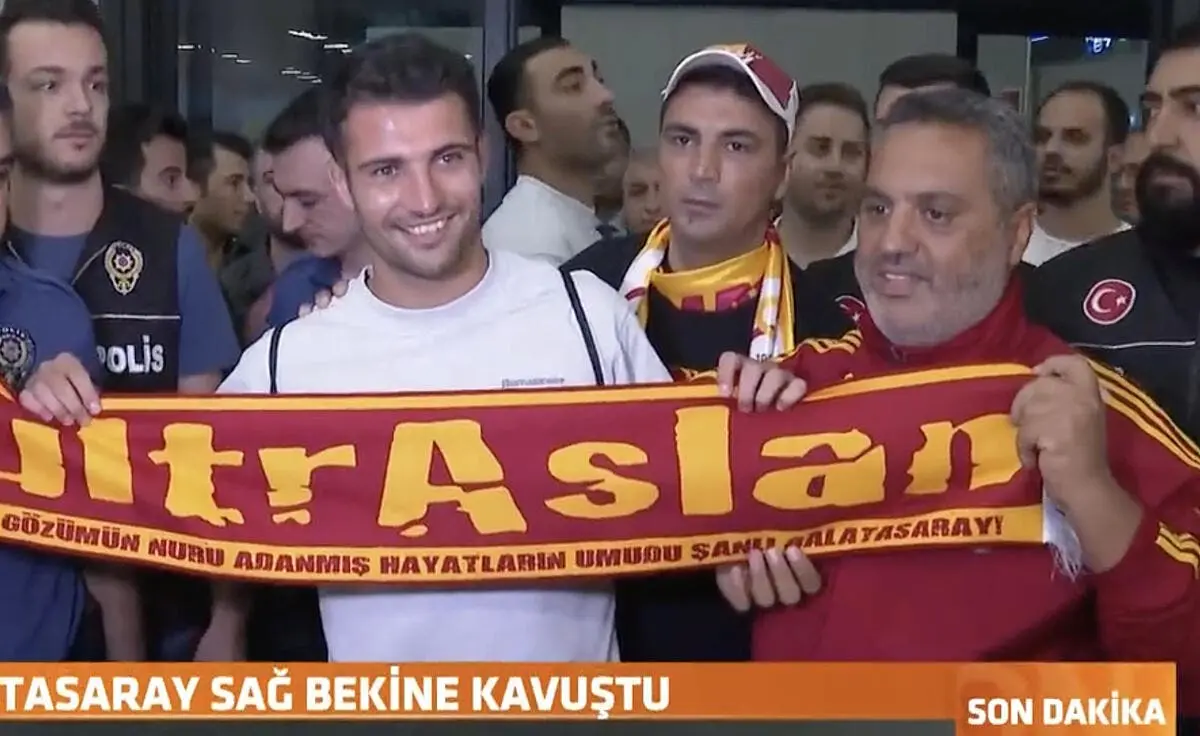 ol leo dubois est arrive a istanbul transfert imminent leo dubois 346031