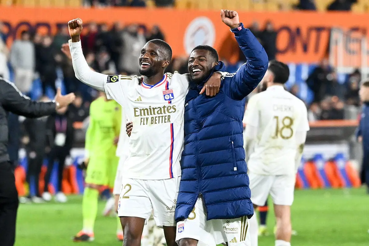 ol mata retenu galatasaray veut un autre lyonnais maitland niles 388124