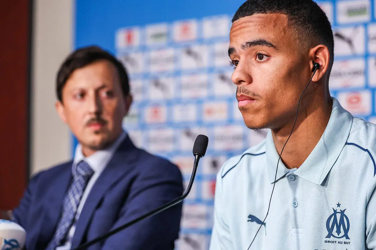 om greenwood a enfin signe c est la fete a man united greenwood 4 378718