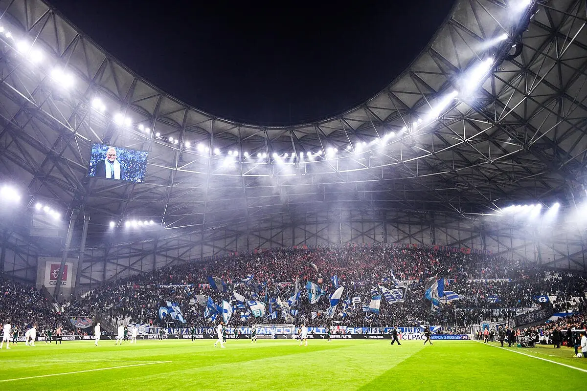 om homophobie a marseille le velodrome repris en flag velodrome 12 384753