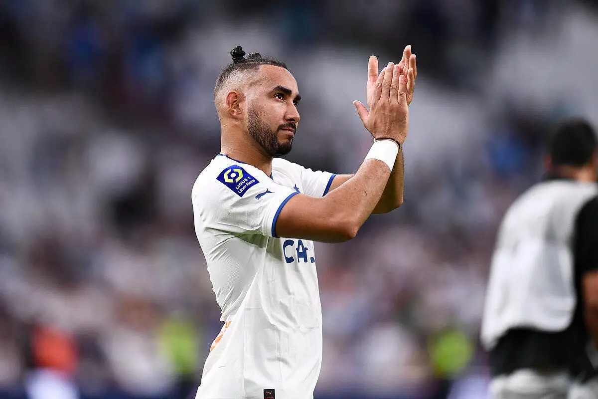 om payet se met a genoux devant tudor payet 63 349057
