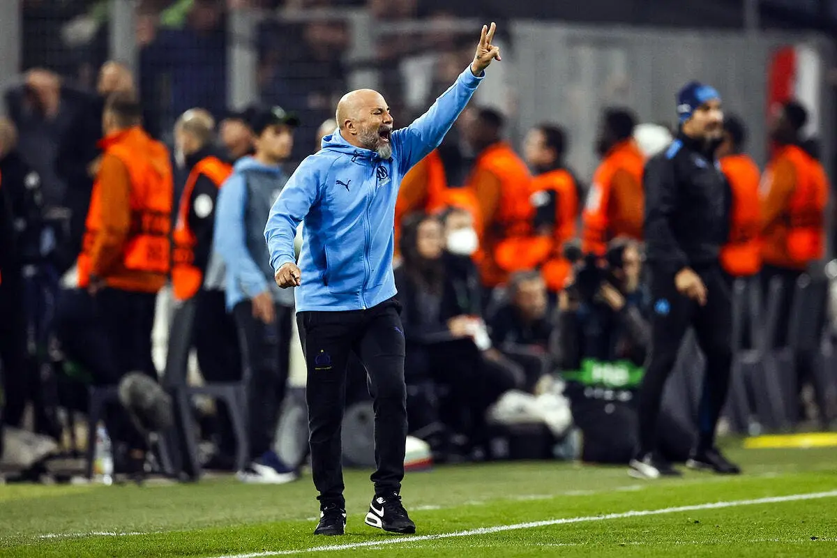om sampaoli met longoria dans la panade sur ce dossier icon 448095638 341405