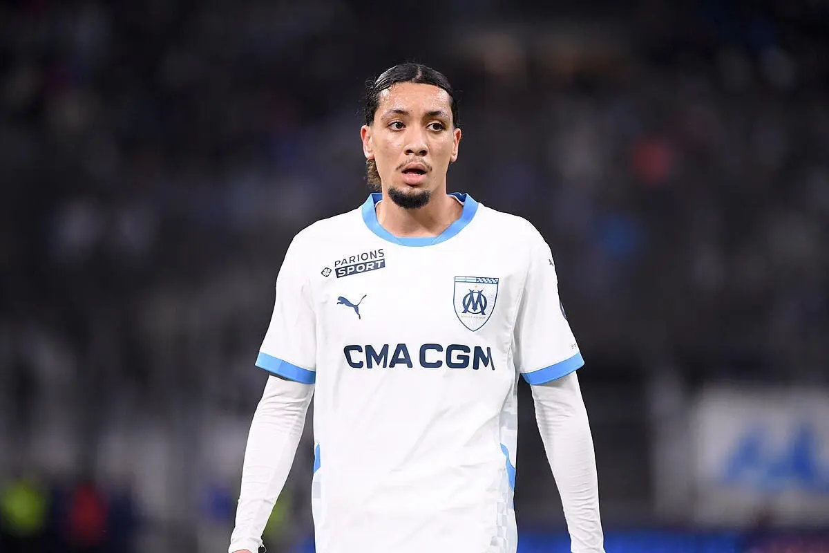 om un minot arrive en force une star va tomber de haut nadir 1 388448