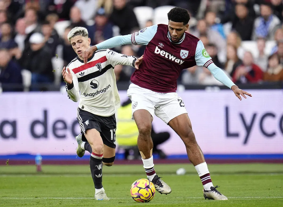 om une bagarre eclate benatia se jette sur todibo todibo 6 384983
