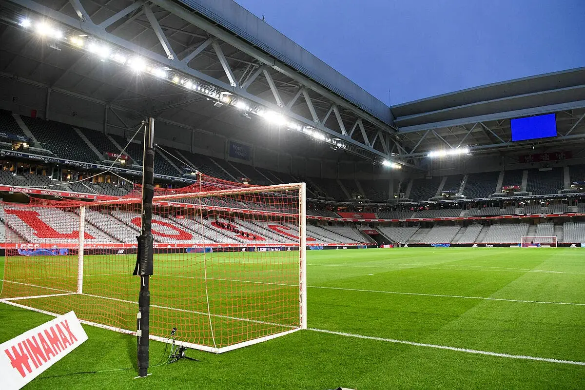 prive du stade de france l ol va frustrer ses supporters stade pierre mauroy 374646