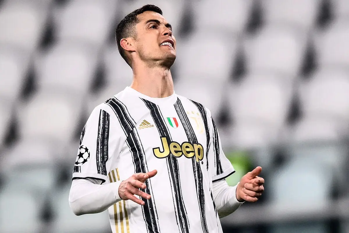 psg cristiano ronaldo a paris on s interroge en italie ronaldo 150 308799