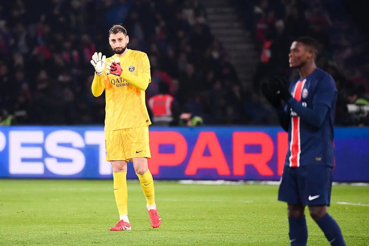 psg donnarumma est a la rue l asse confirme donnarumma 13 386734