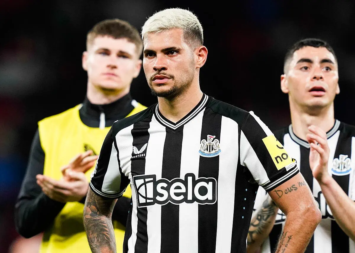 Mercato : PSG ou Man City ? Bruno Guimaraes est touché