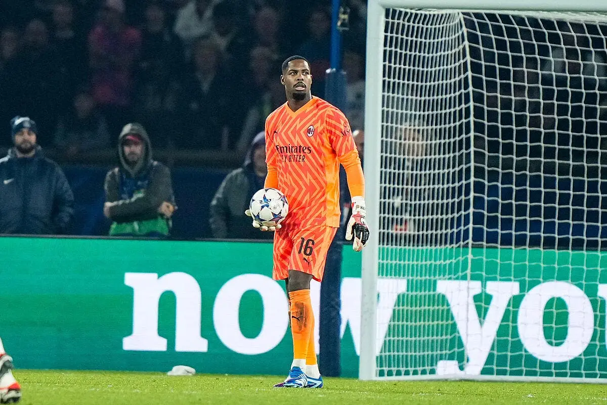 Donnarumma en sueur, le PSG appelle Maignan et change tout