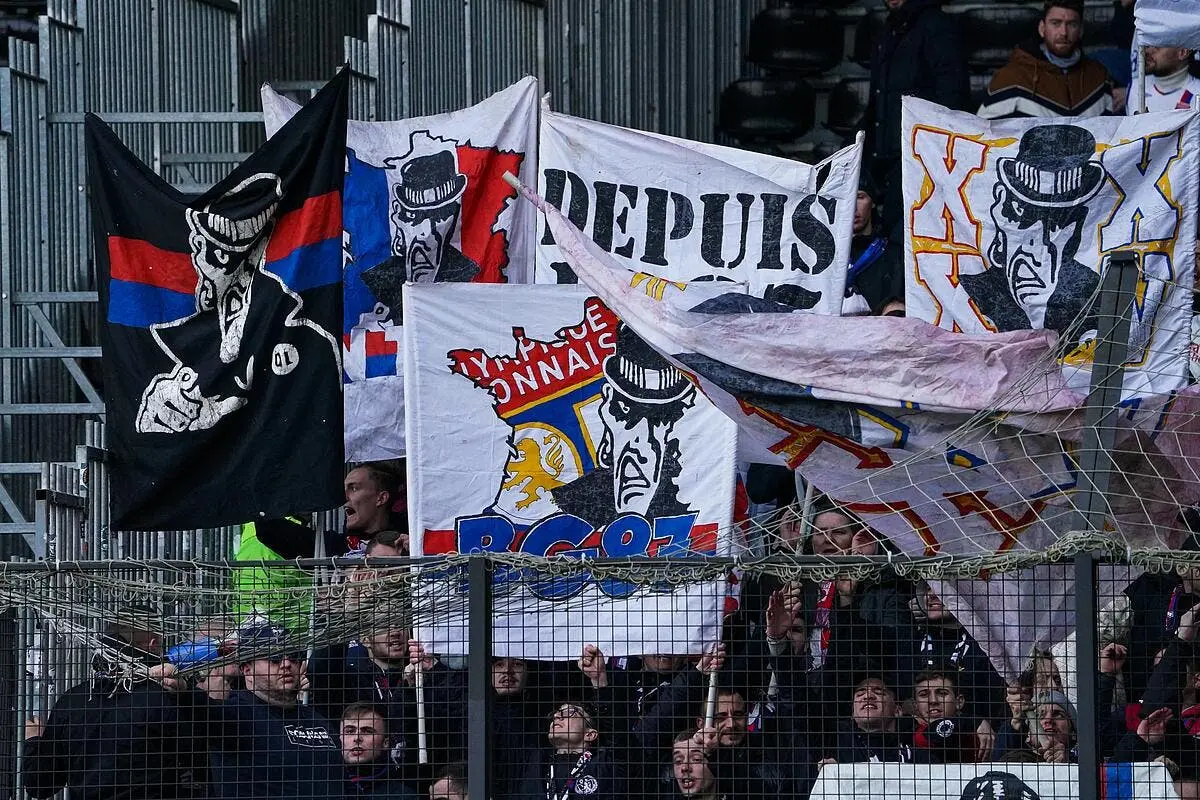 racisme et violence a l ol l etat doit intervenir supporters ol 18 382212