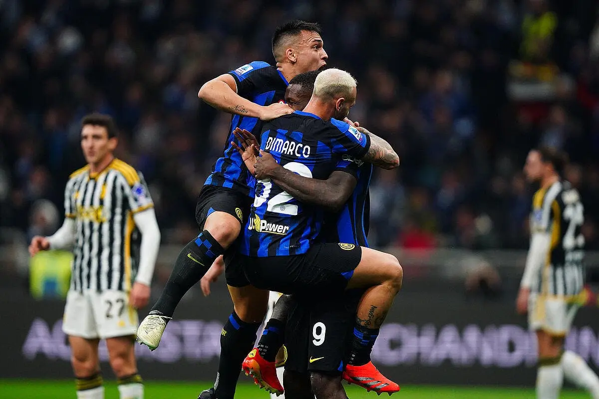 serie a l inter milan eloigne le danger de la juventus icon lp 21854049 371527