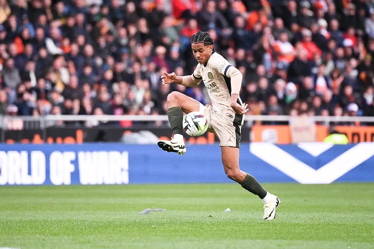 son petit protege blinde le psg rassure luis enrique mayulu 375031