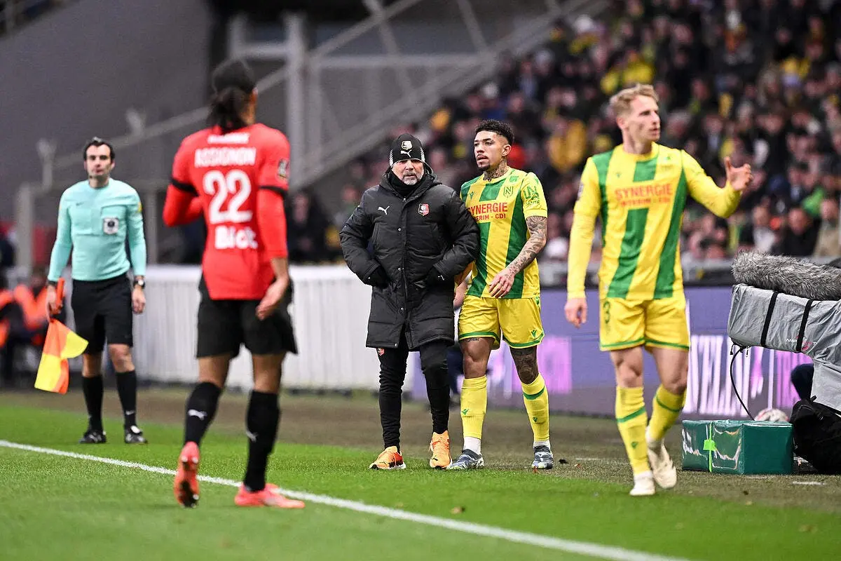 srfc sampaoli a vrille c est a cause de l arbitre iconsport 246638 0082 385065