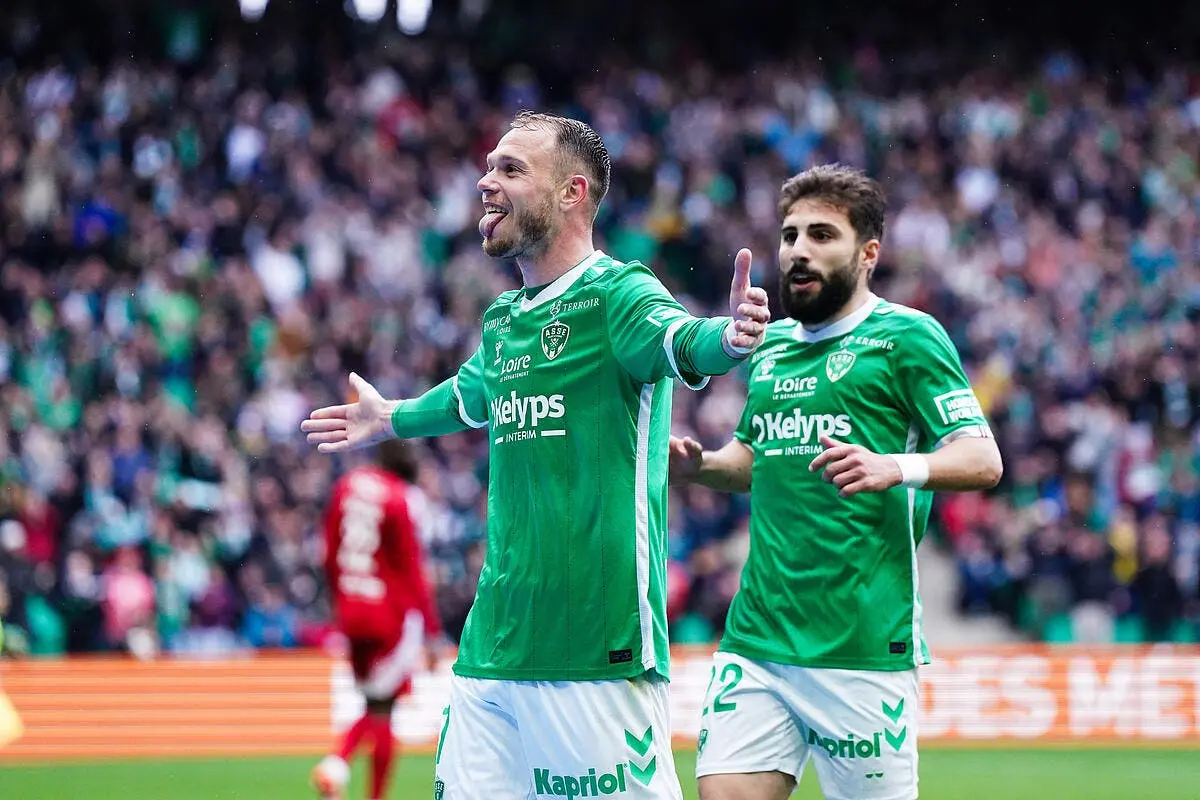 declic a l asse les verts sont chauds pour taper l ol cardona 4 391271