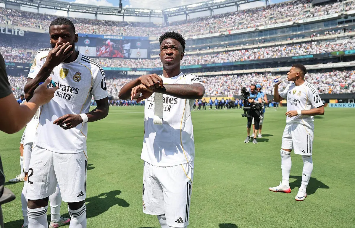 Eclaté par le PSG, le Real prend deux décisions radicales