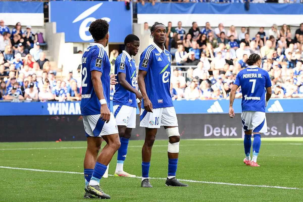 emegha s en va strasbourg va piocher en d2 espagnole emegha 392641