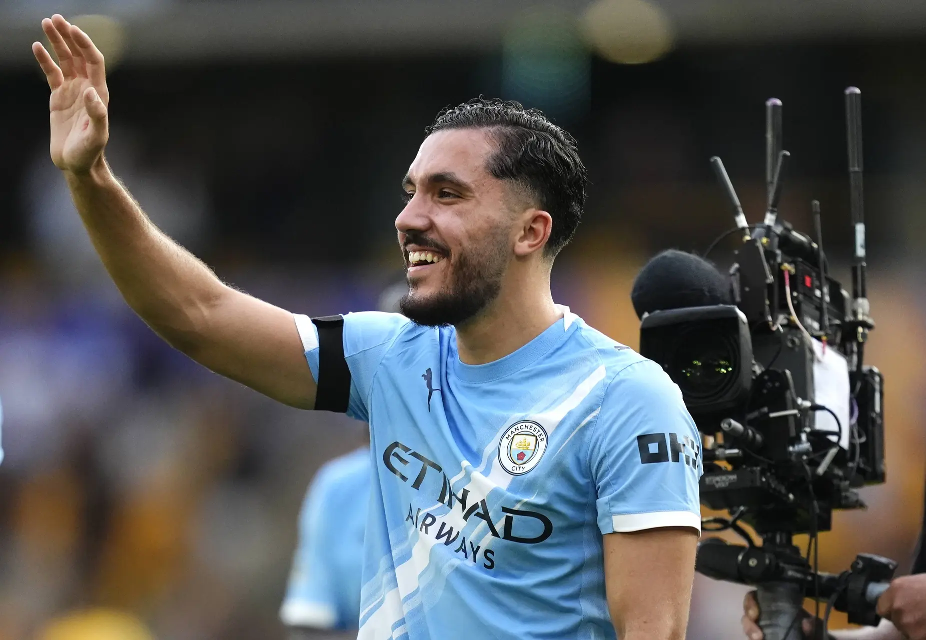 La fiche de paye de Cherki fuite à Manchester City