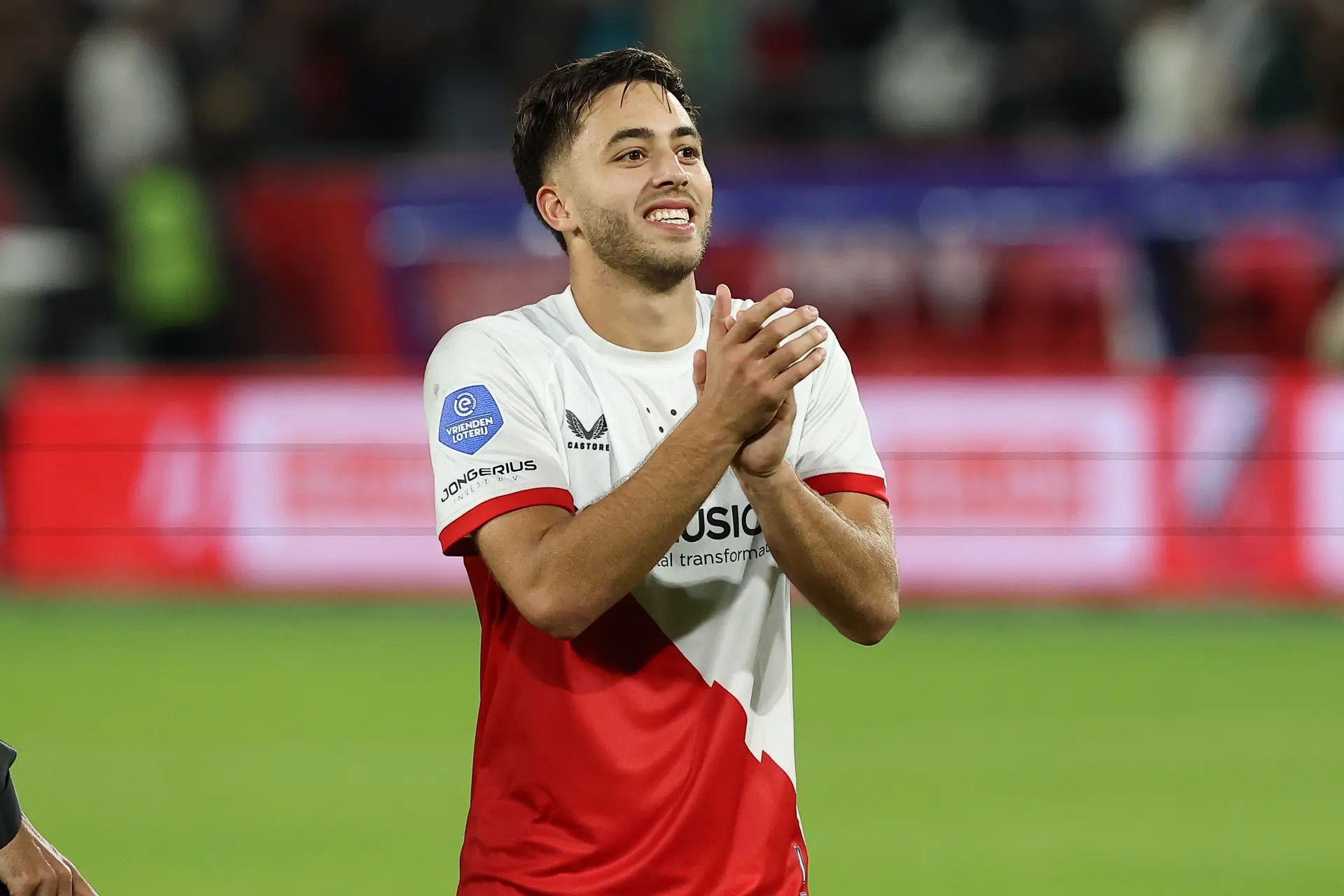 Ce latéral marocain qui fait trembler l’OL