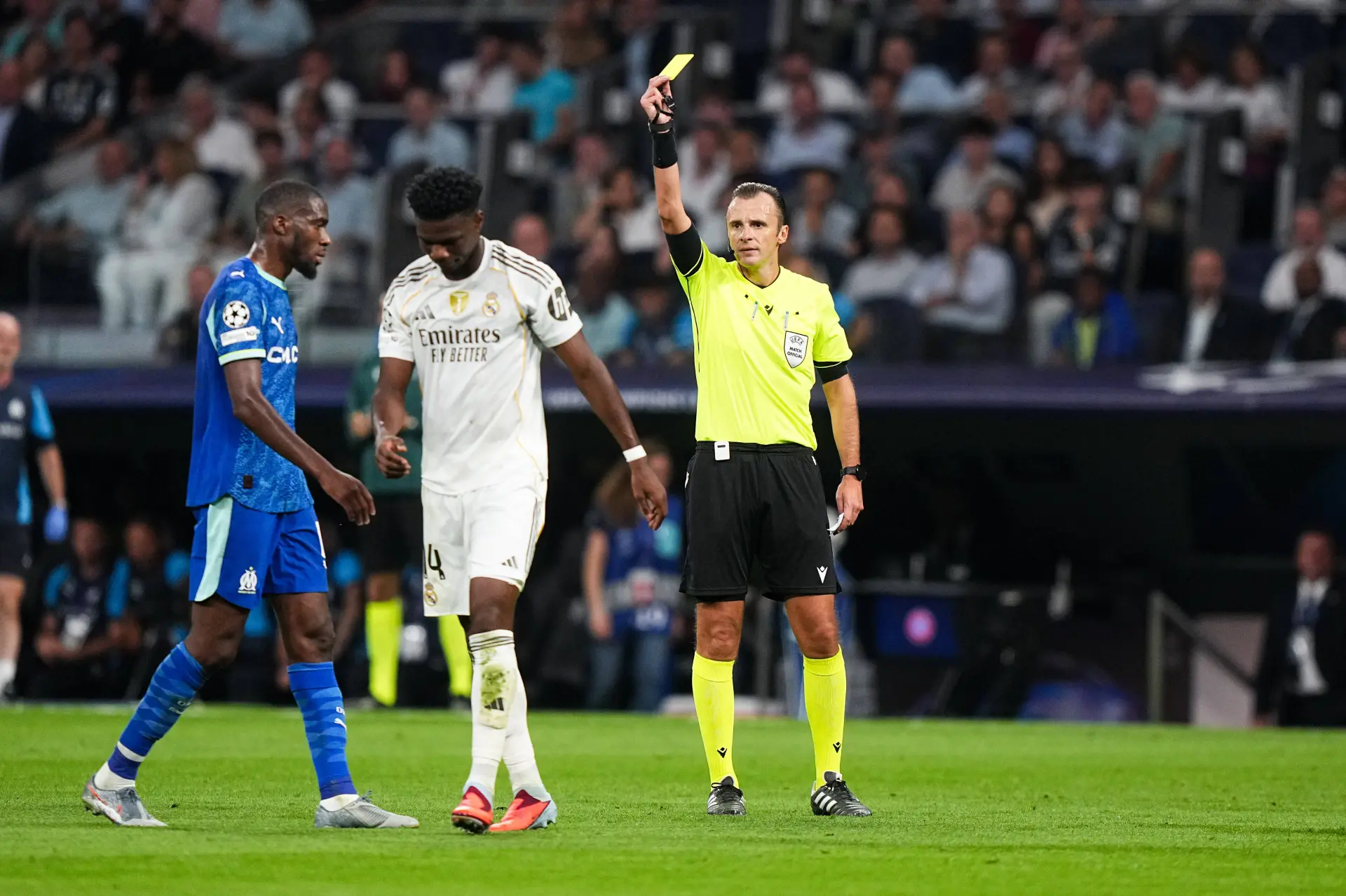 OM : La presse espagnole assomme l'arbitre