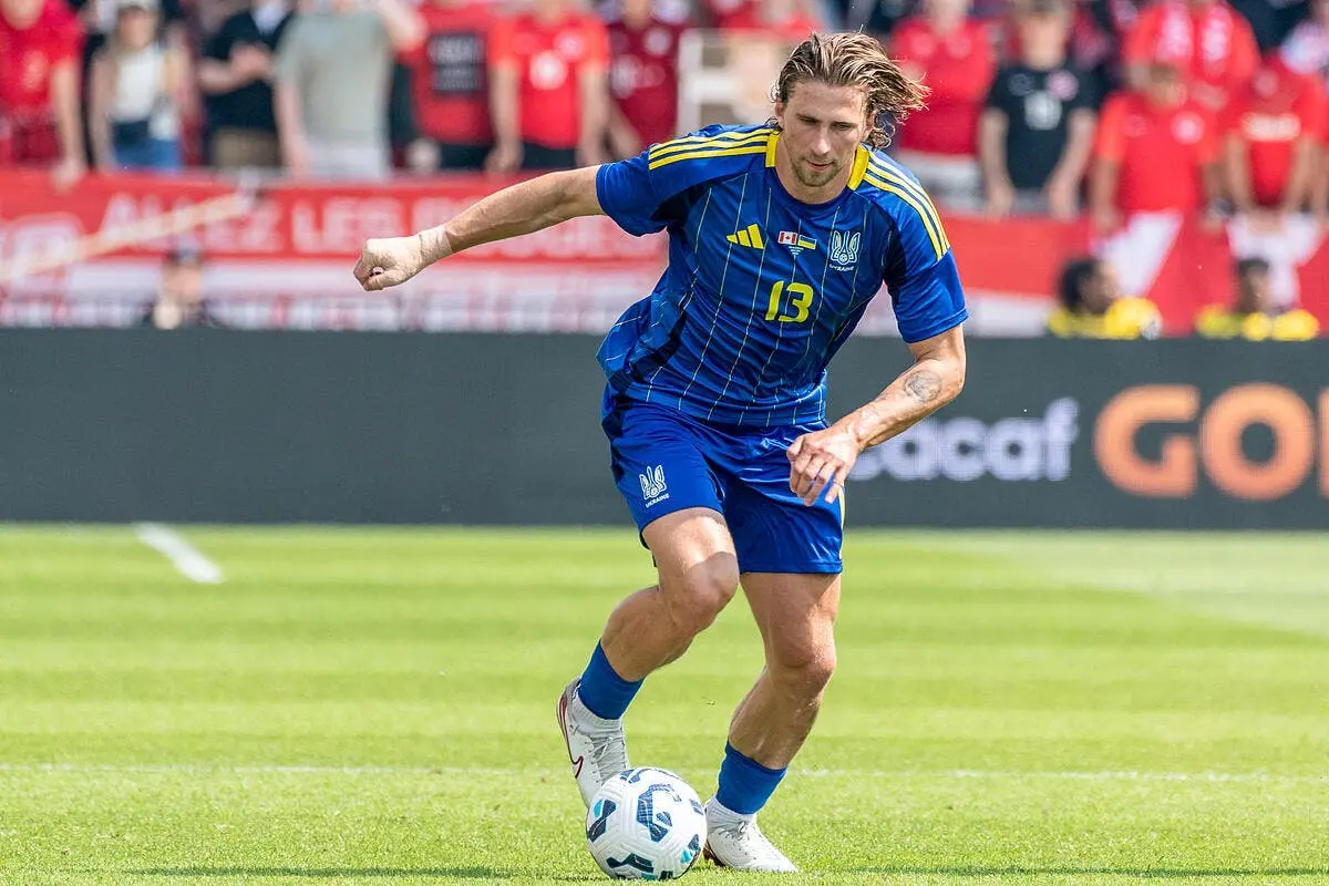 Le PSG craque, Ilya Zabarnyi arrive !